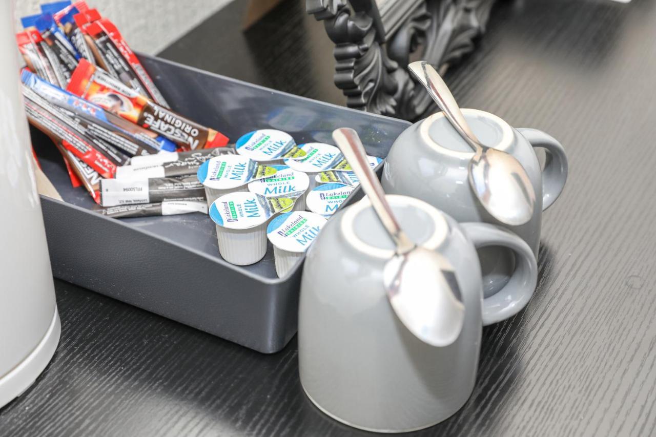 Modern Guest House - Central Inverness - Complimentary Snacks - Free Parking Exteriér fotografie