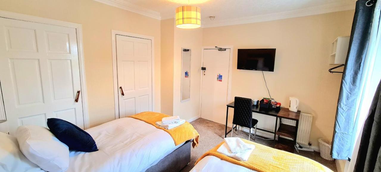 Modern Guest House - Central Inverness - Complimentary Snacks - Free Parking Exteriér fotografie