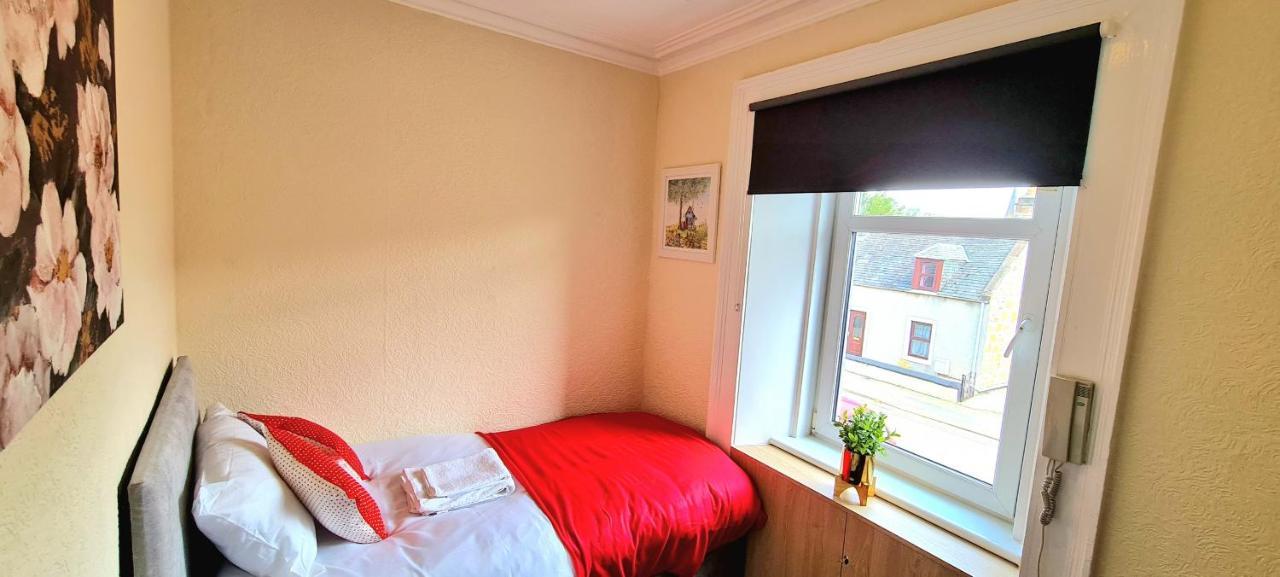 Modern Guest House - Central Inverness - Complimentary Snacks - Free Parking Exteriér fotografie