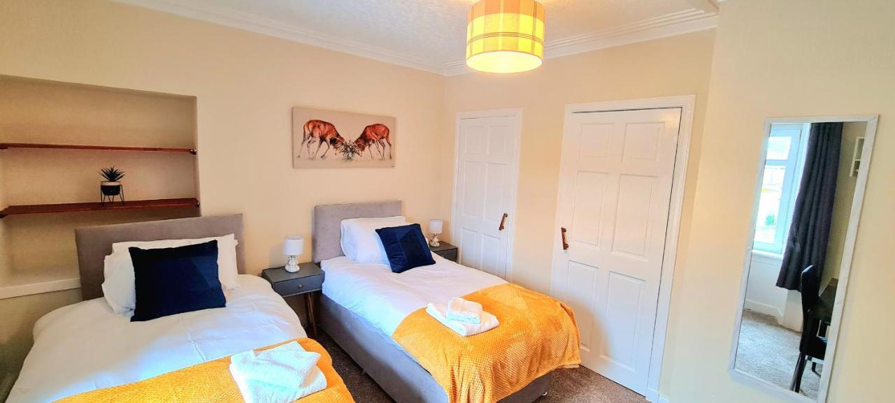 Modern Guest House - Central Inverness - Complimentary Snacks - Free Parking Exteriér fotografie