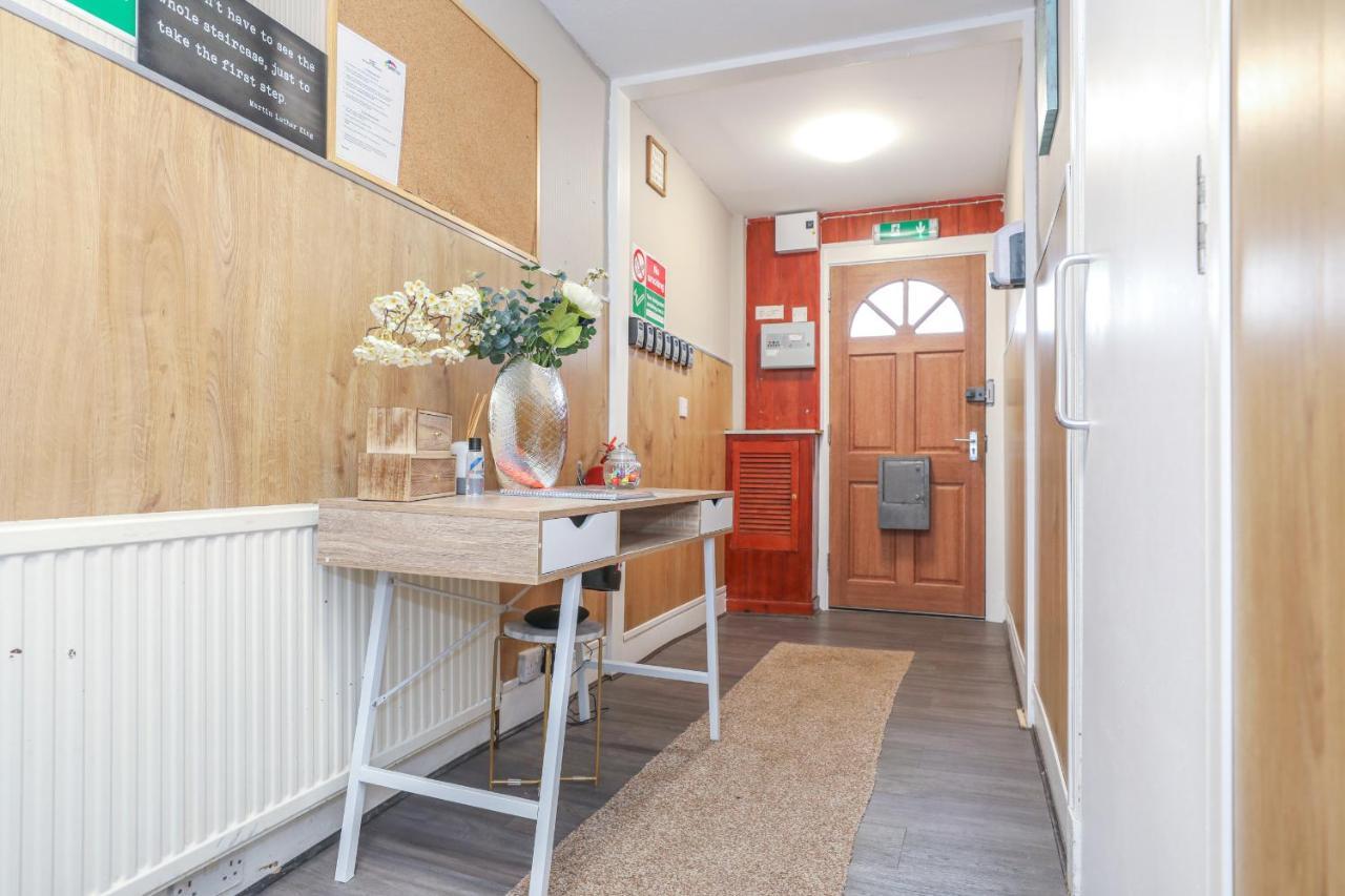 Modern Guest House - Central Inverness - Complimentary Snacks - Free Parking Exteriér fotografie