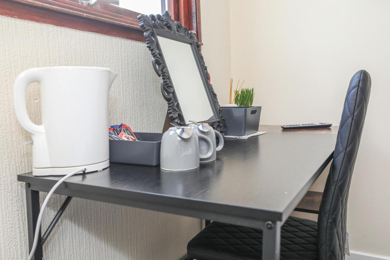 Modern Guest House - Central Inverness - Complimentary Snacks - Free Parking Exteriér fotografie